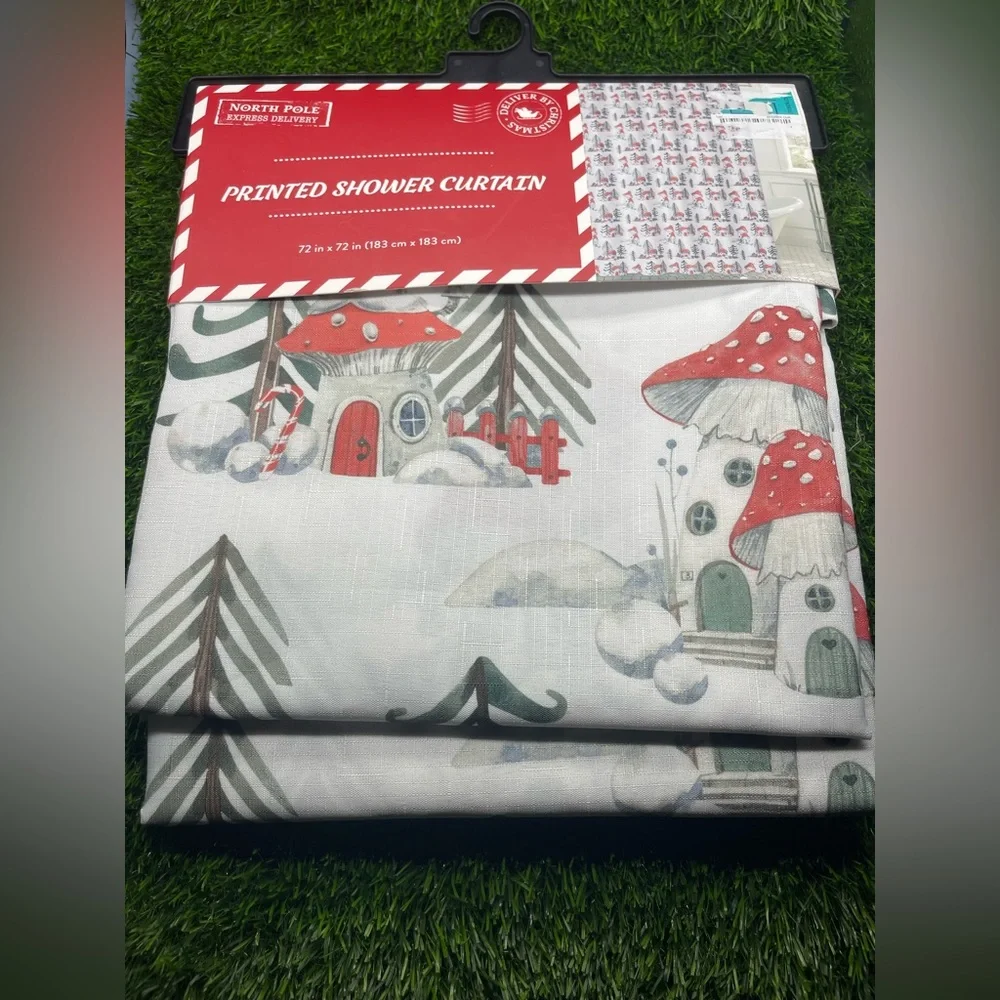 Whimsical Mushroom House Shower Curtain, NWT 🍄 🚿 🛁